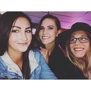 Meet your Posher, Jade